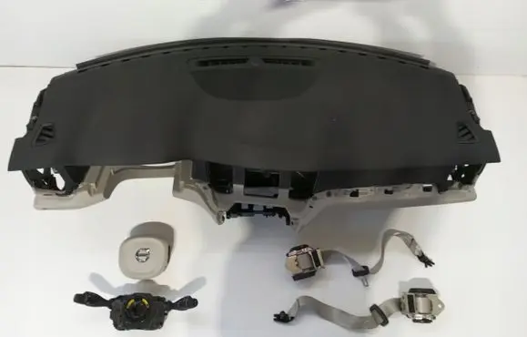 Volvo V60 Radio/GPS head unit trim 