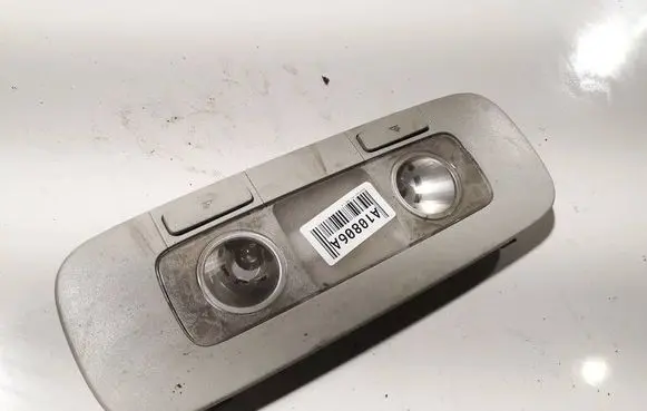 Volkswagen Golf V Rear seat light