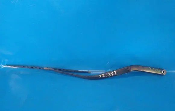 Toyota Camry Front wiper blade arm 8521106050