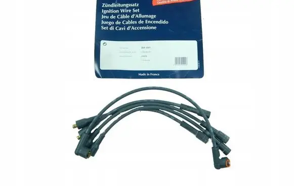 Lancia Delta II Ignition plug leads 0300891041