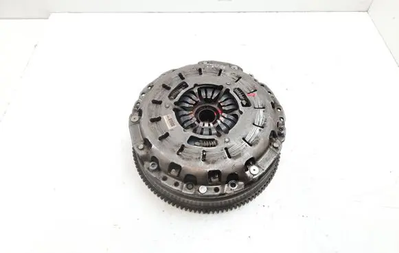 BMW 3 E90 E91 Clutch set kit 7512083 7526600