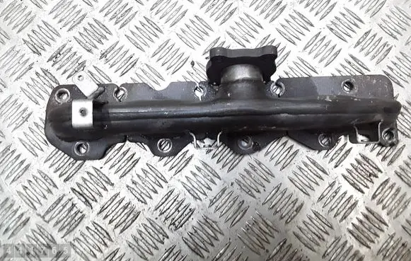 Exhaust manifold