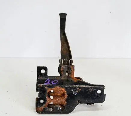 Audi A4 S4 B6 8E 8H Engine bonnet/hood lock/latch loop/hook 8E0823480A