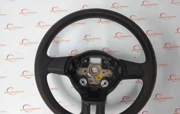 Volkswagen Golf VI Steering wheel 5K0419091H