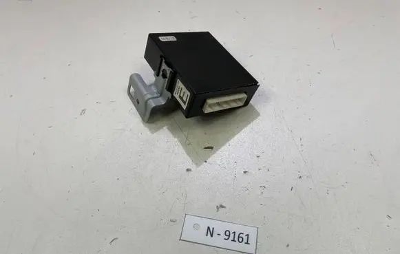 Nissan X-Trail T31 Keyless (KESSY) go control unit/module WG1G673A805AB