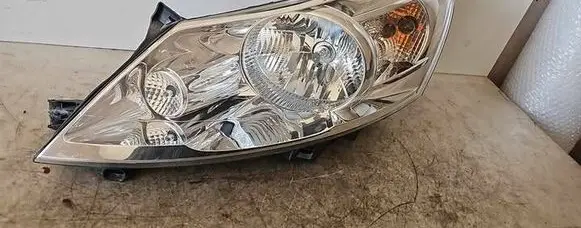 Citroen Jumpy Headlight/headlamp 89902623 6208L0
