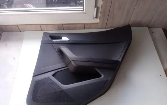 Seat Arona Rear door card panel trim 6F0867134 6F0867212C