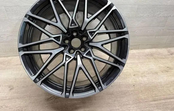BMW X5M G05 F95 R21 alloy rim 8093563