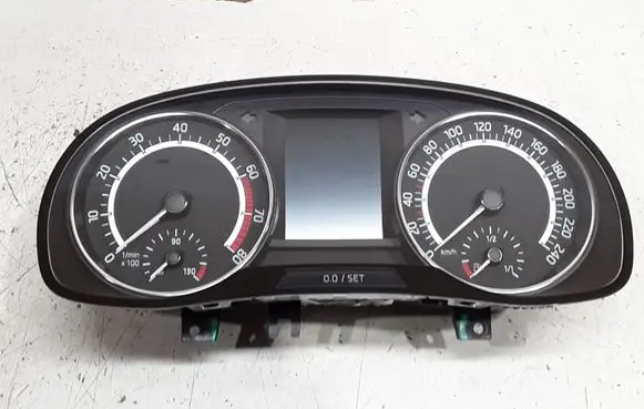 Skoda Fabia Mk3 (NJ) Speedometer (instrument cluster) 6V0920746B