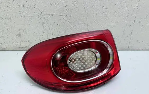 Volkswagen Tiguan Rear/tail lights 5N0945095H