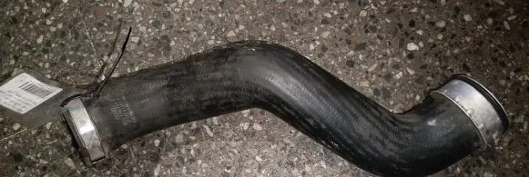 Audi A4 S4 B7 8E 8H Intercooler hose/pipe 8E0145737F