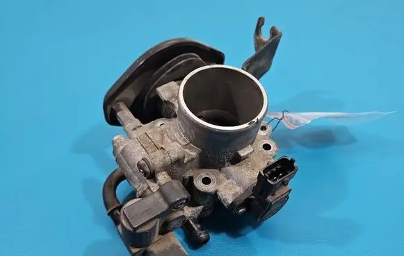 Hyundai i20 (PB PBT) Throttle body valve 3510003000 IMPRK1550742