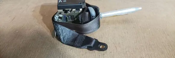 Jaguar XJ X308 Front seatbelt HND7054AC LEG 00063674