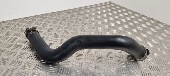 Nissan Qashqai+2 Intercooler hose/pipe