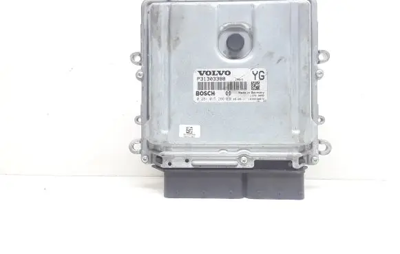 Volvo V70 Engine control unit/module P31303388