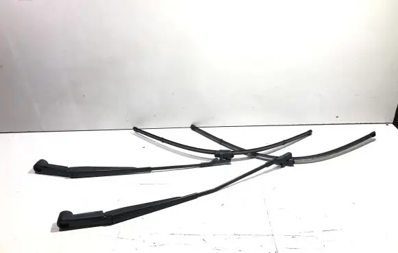 Citroen C4 Grand Picasso Windshield/front glass wiper blade 9684103780 9684103580