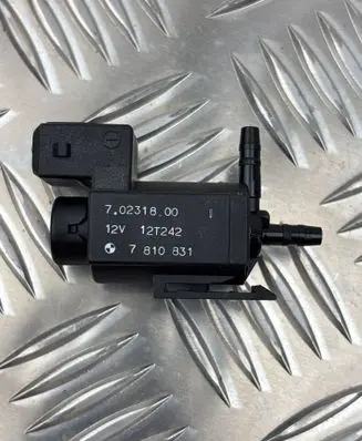 BMW X1 E84 Turbo solenoid valve 7810831 70231800 12T242