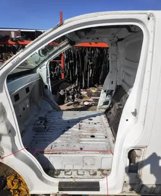 Renault Trafic III (X82) Sill
