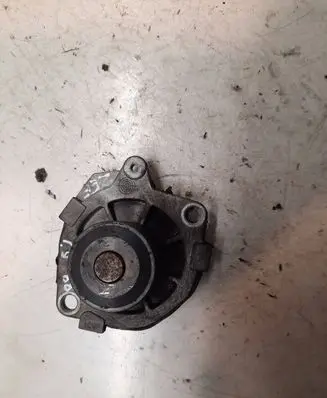 Opel Zafira B Water pump