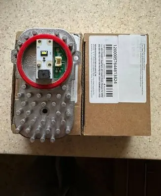 BMW X5 E70 LED ballast control module 63117263051