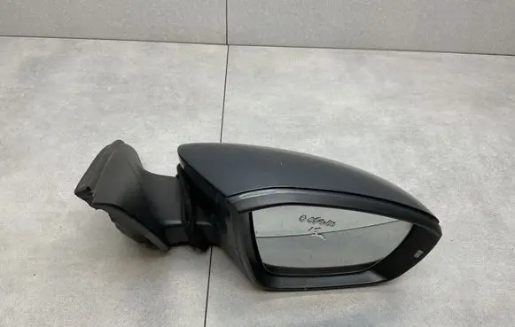 Skoda Octavia Mk3 (5E) Front door electric wing mirror LF7Y