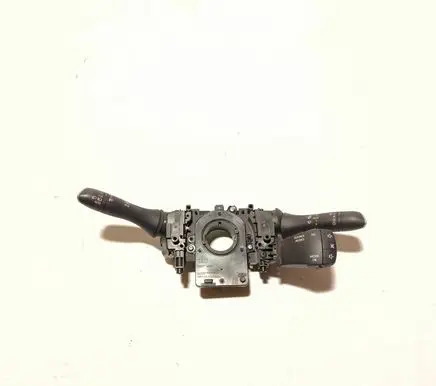 Wiper turn signal indicator stalk/switch