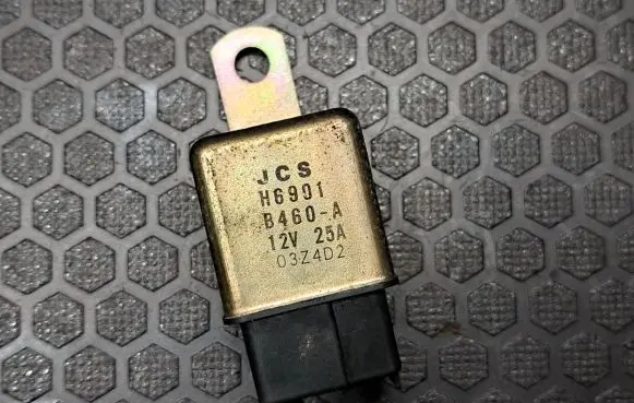 Mazda Xedos 9 Other relay H6901