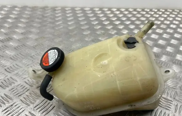 Toyota Verso Coolant expansion tank/reservoir 