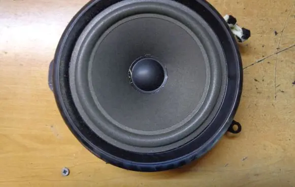 Audi A4 S4 B6 8E 8H Front door speaker 2752507175