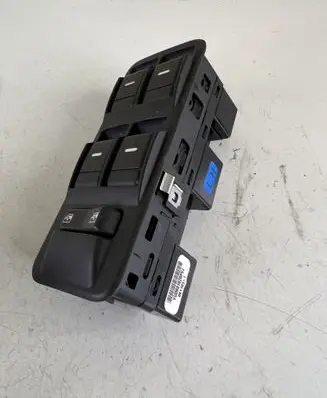 Land Rover Discovery 3 - LR3 Electric window control switch YUD501020PVJ 0511011
