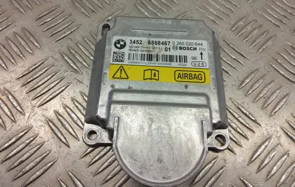 BMW X3 F25 Airbag control unit/module 6868467
