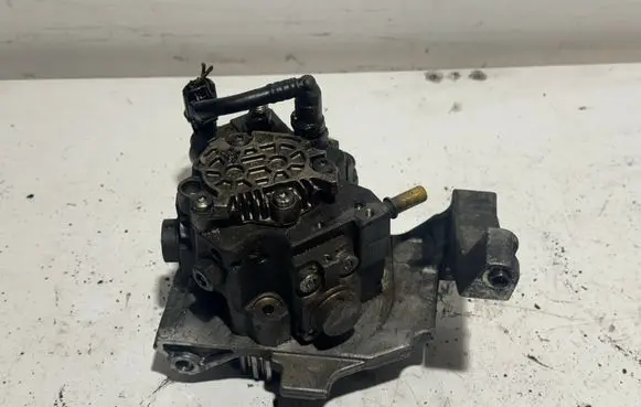 Citroen C5 Fuel injection high pressure pump 9656300380