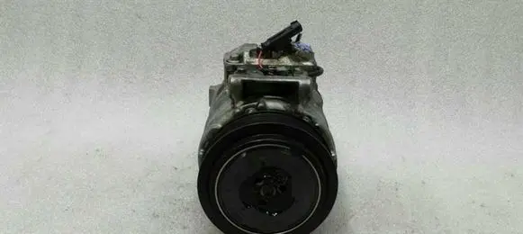 Mercedes-Benz R W251 Air conditioning (A/C) compressor (pump) A0022300611