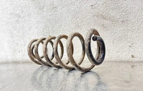 Opel Astra K Rear coil spring