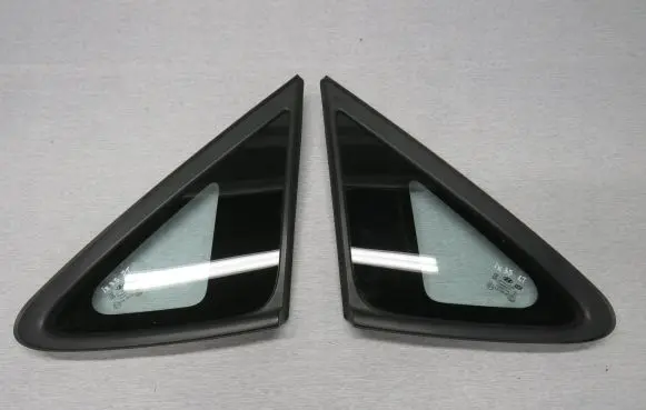 Hyundai ix35 Rear side window