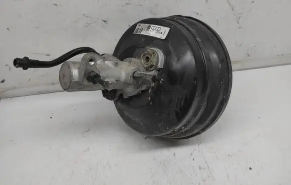 Audi A6 S6 C5 4B Brake booster 4B3612105A