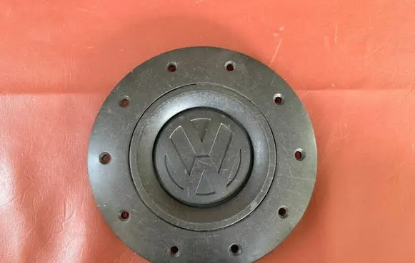Volkswagen Transporter - Caravelle T5 Original wheel cap 7H0601157C