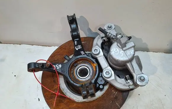 Fiat 600 Front wheel hub spindle knuckle S27612295