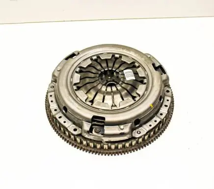 Renault Dacia Duster Clutch set kit 3201017804