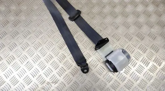 Nissan Leaf II (ZE1) Middle seatbelt (rear) 638264801B