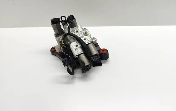 BMW 5 F10 F11 Active stabilizer control/valve assembly 6775258 10641010 12091162773