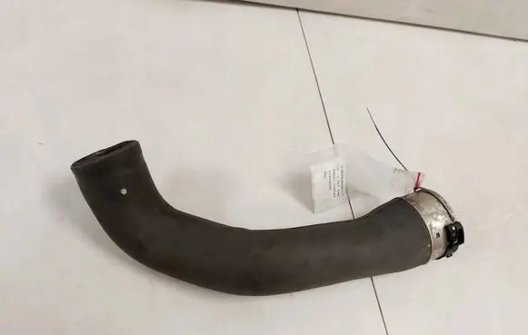 Nissan Qashqai Intercooler hose/pipe