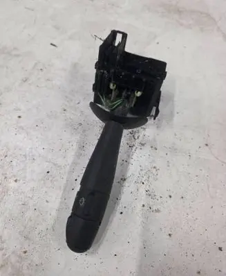 Opel Vivaro Wiper control stalk 8200012243