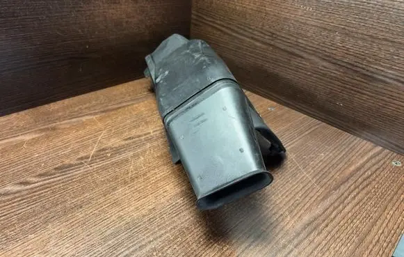 Air filter box