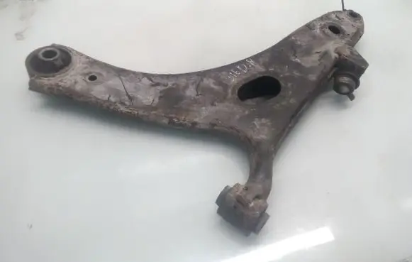 Subaru Forester SH Front lower control arm/wishbone