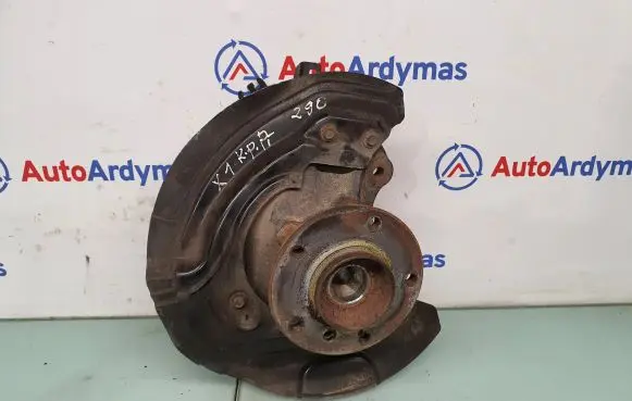 BMW X1 E84 Front wheel hub spindle knuckle 6788699 31216788699