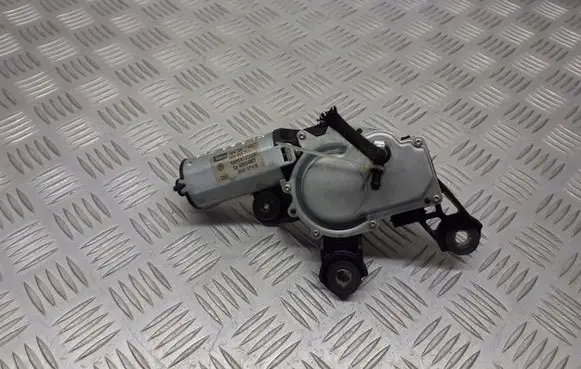 Volkswagen Polo IV 9N3 Wiper motor 6Q6955711