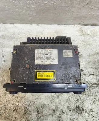 Toyota RAV 4 (XA20) Radio/CD/DVD/GPS head unit 8612044080 CQT15170A