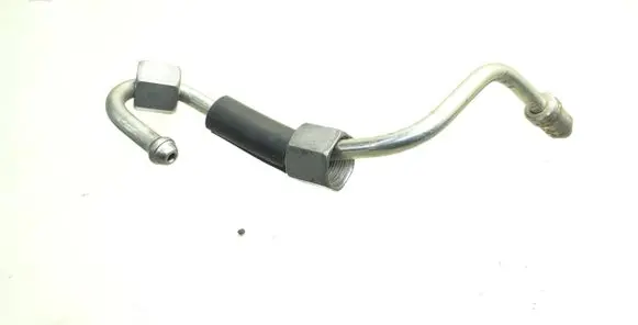 Nissan Qashqai Fuel injector supply line/pipe 