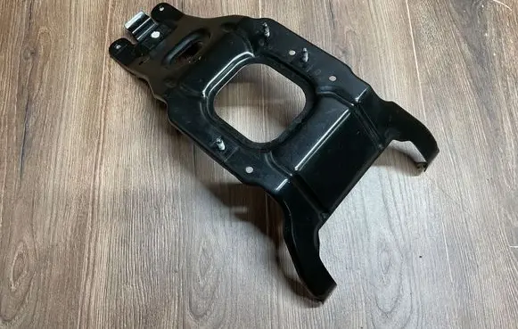 Mercedes-Benz GLE W167 Radiator support slam panel bracket A1676268200